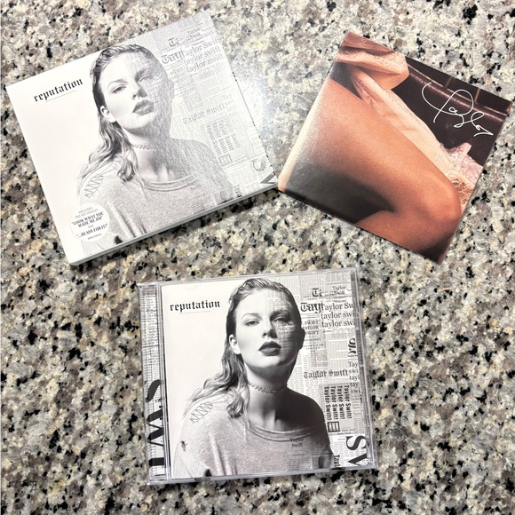 Taylor Swift Other - Taylor Swift Reputation CD with Poster 5/6